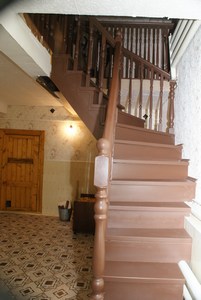 Продажа деревянных лестниц в Ижевске