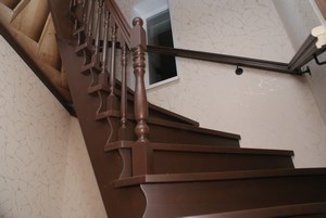 Лестница деревянная перила